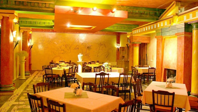Ресторанно-гостиничный комплекс  „IRINI” 